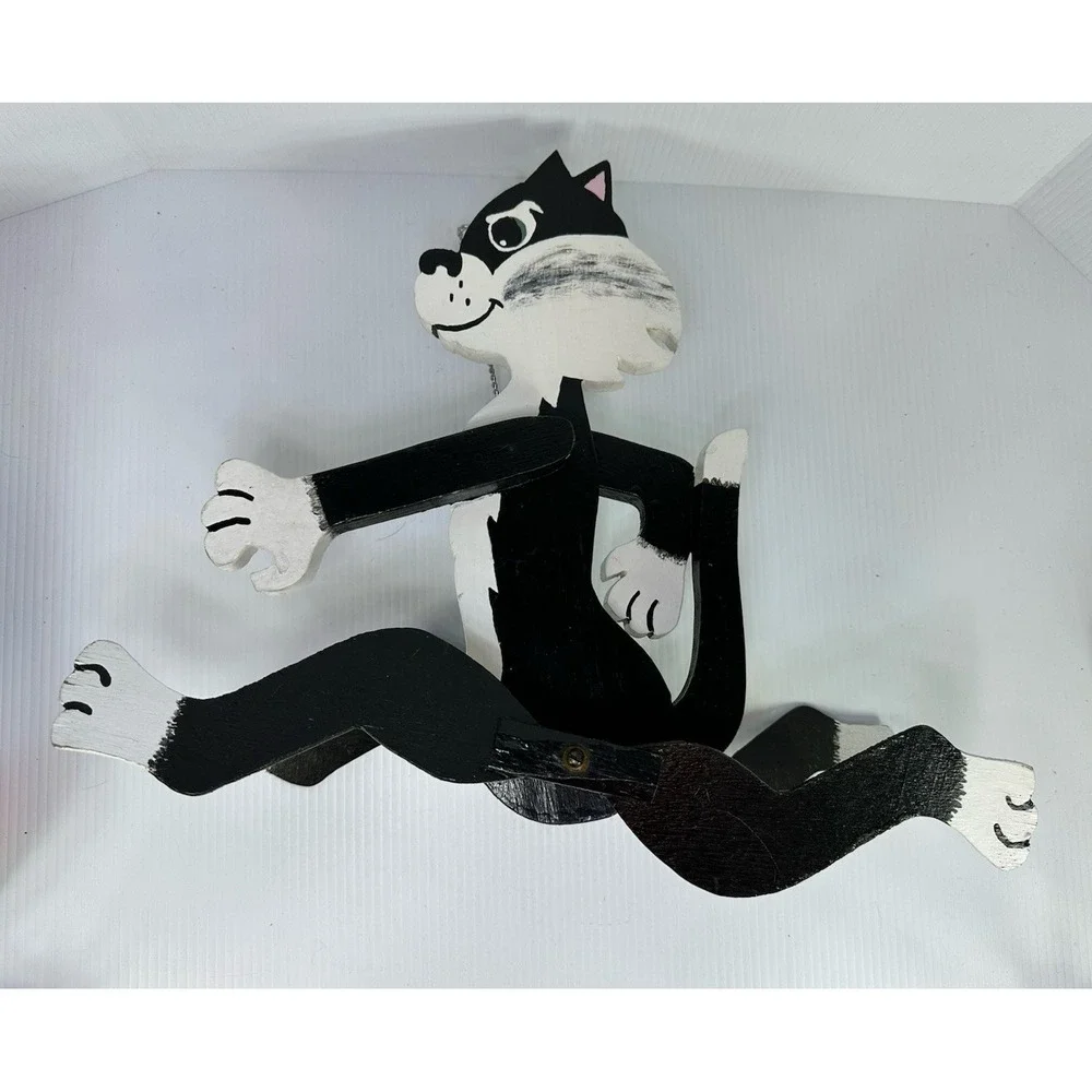 VTG Folk Art Wooden Whirligig Sylvester The Cat Cartoon Looney Tunes Yard Art